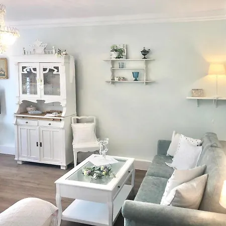 Imme Apartment *